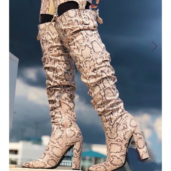 Waist belt boot - Picture 2 of 2